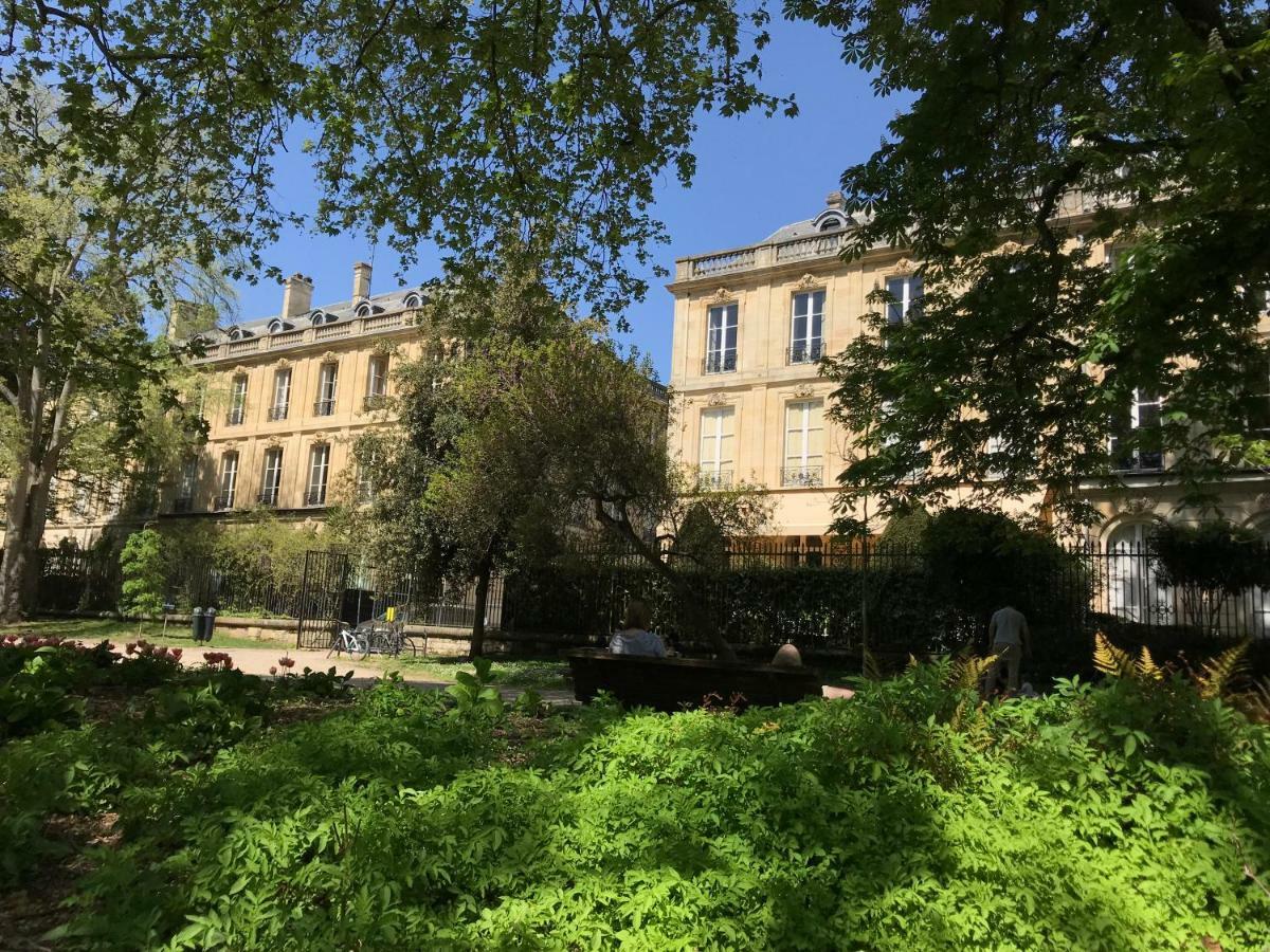 Romance Au Coeur De Bordeaux / Jardin Public 외부 사진